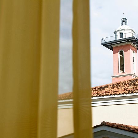 Il Campanario Villaggio Resort - Oficial Florianopolis Luaran gambar The lighthouse of the port of Algeciras